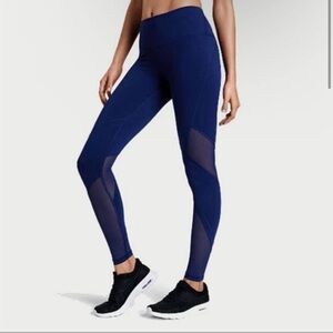 Victoria’s Secret leggings
